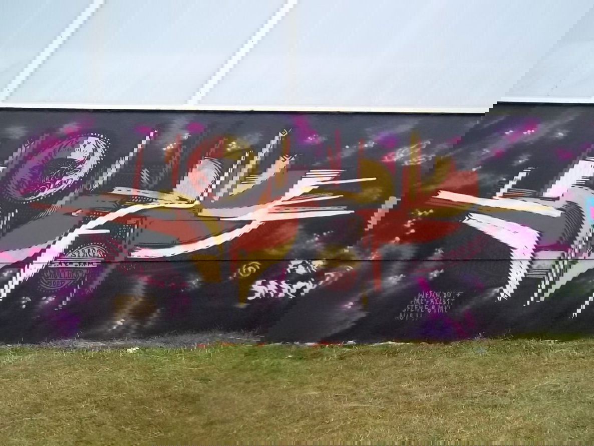 Graffiti Wall - Photo by Meyerundschmidt - Hope (2013)