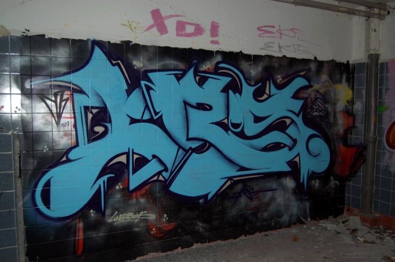 Graffiti Wall - Photo by Meyerundschmidt - Lrs (2013)