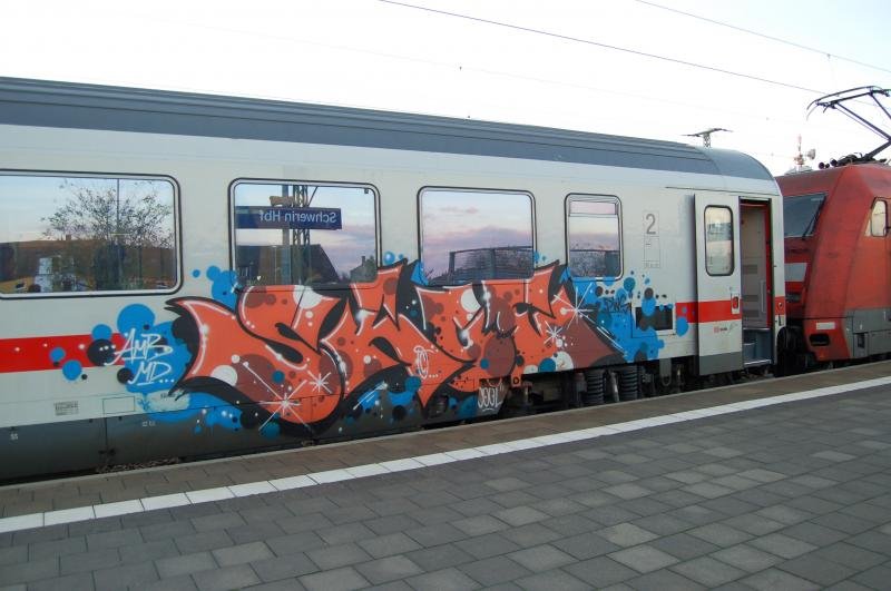 Graffiti Train - Photo by Meyerundschmidt - Skoe