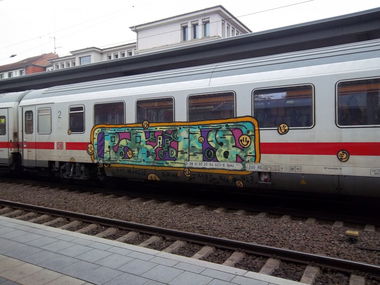 Graffiti Train - Photo by Meyerundschmidt