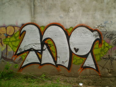 Graffiti Wall - Photo by MiaksTngs