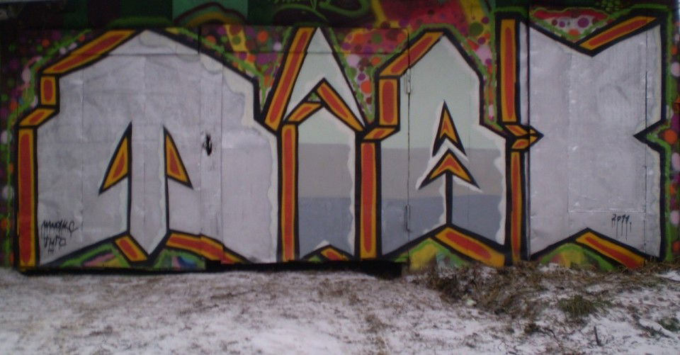 Graffiti Wall - Photo by MiaksTngs