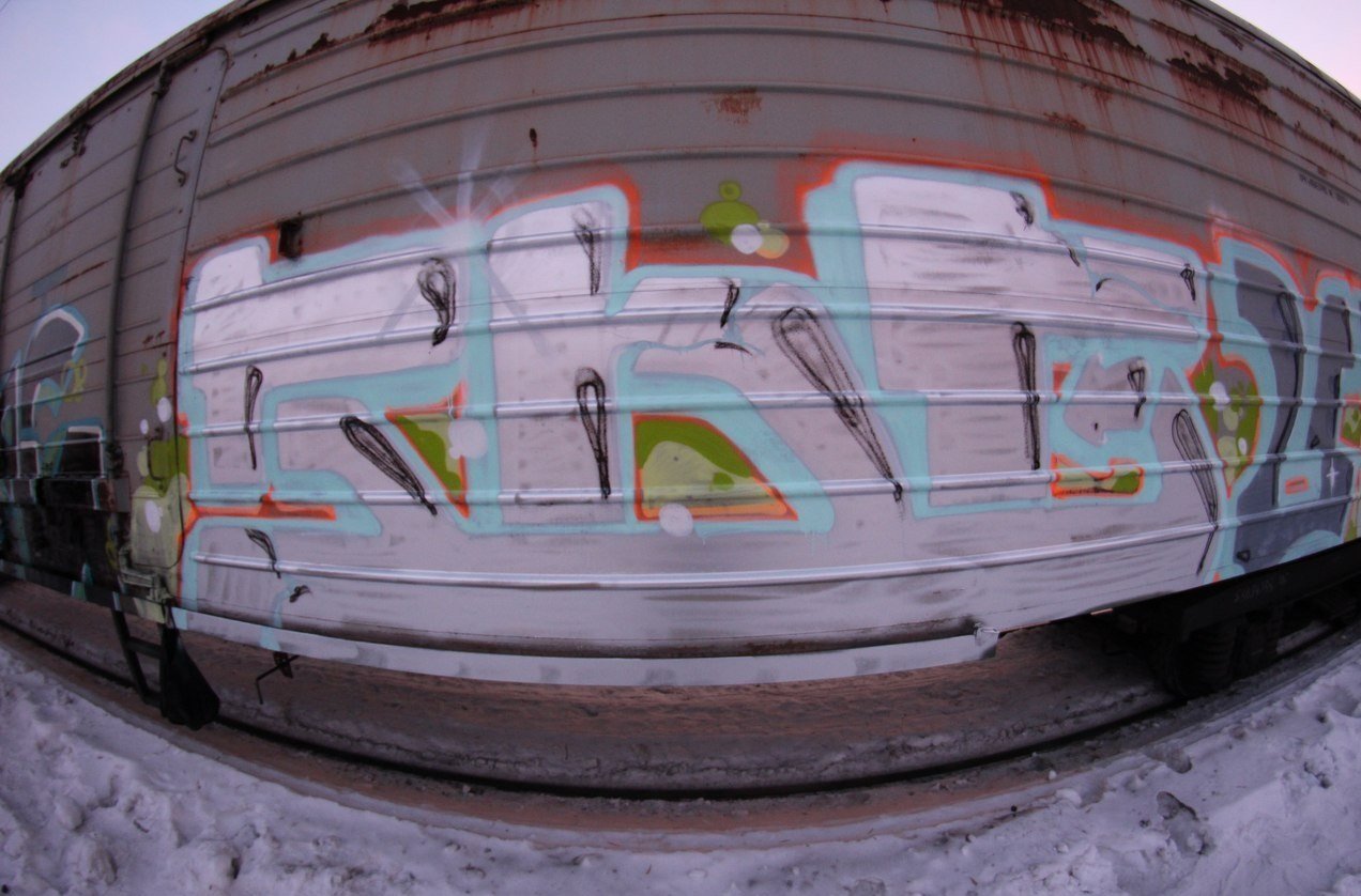 Graffiti Train - Photo by MiaksTngs