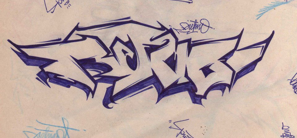 Graffiti Sketch in Jaroslavl - Photo by MickieEvil - Refmo (2013)