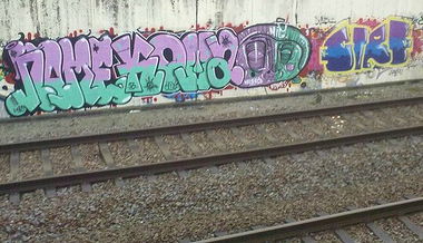 Graffiti Bombing in Portugal - Photo by MigMig