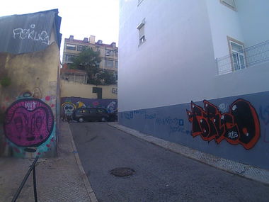 Graffiti Bombing - Photo by MigMig