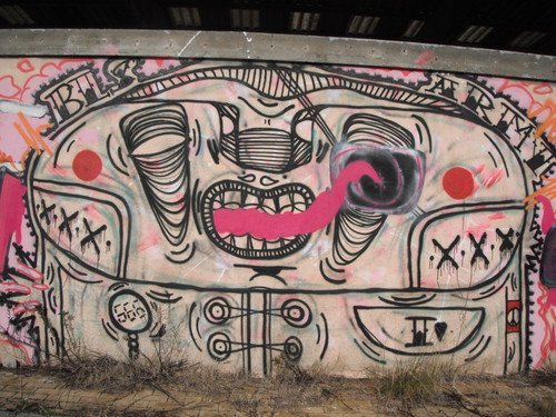 Graffiti Wall in Palmela - Photo by MigMig