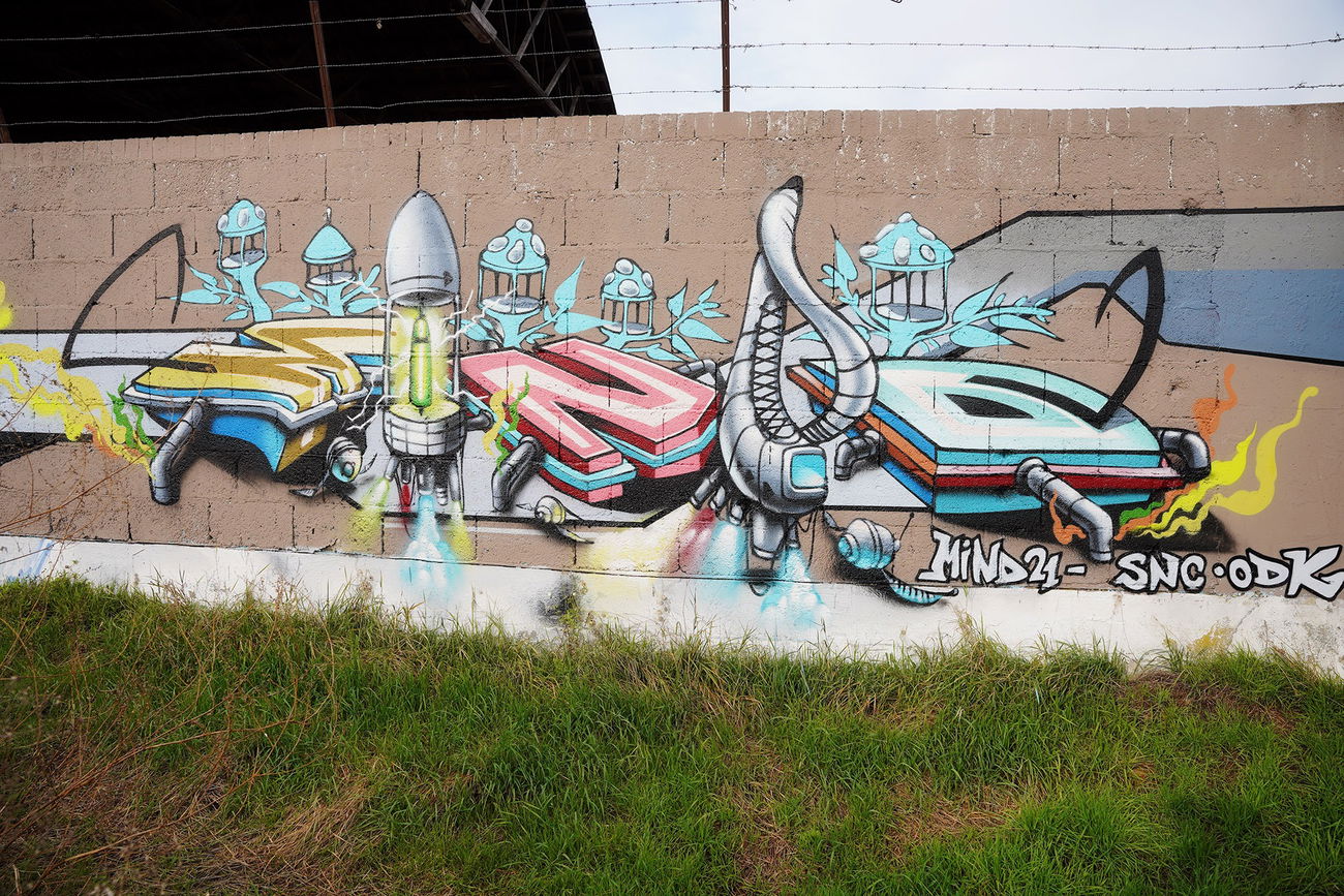 Graffiti Wall - Photo by Mind21