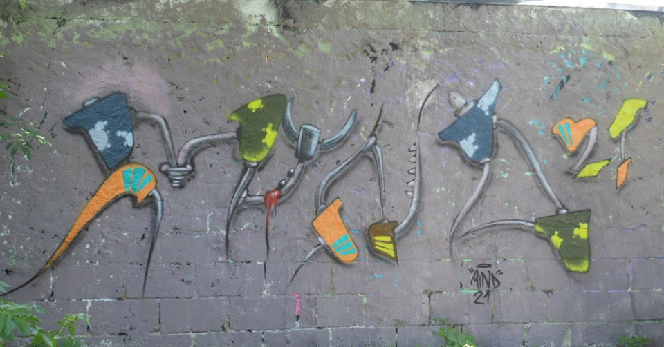 Graffiti Wall - Photo by Mind21