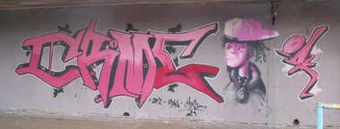 Graffiti Wall - Photo by Mind21