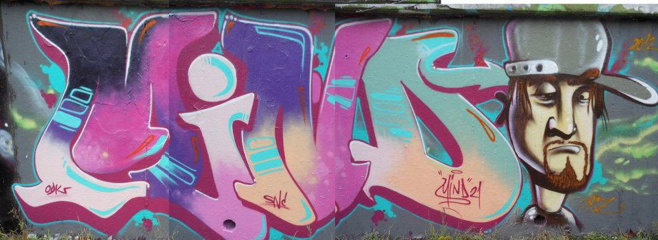 Graffiti Wall - Photo by Mind21