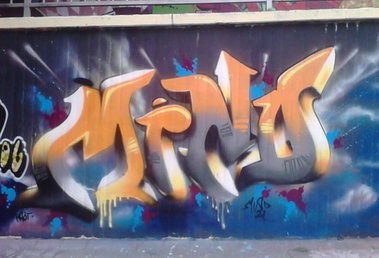 Graffiti Wall - Photo by Mind21 - mind21 (2014)