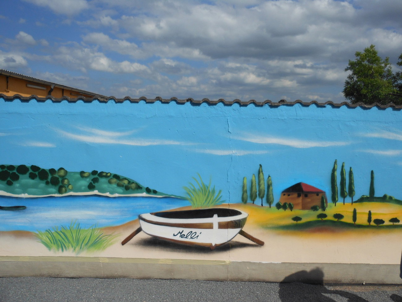 Graffiti Wall - Photo by Mind21 - mind, blown, sketches (2015)