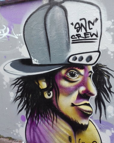 Graffiti Wall - Photo by Mind21