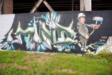 Graffiti Wall - Photo by Mind21
