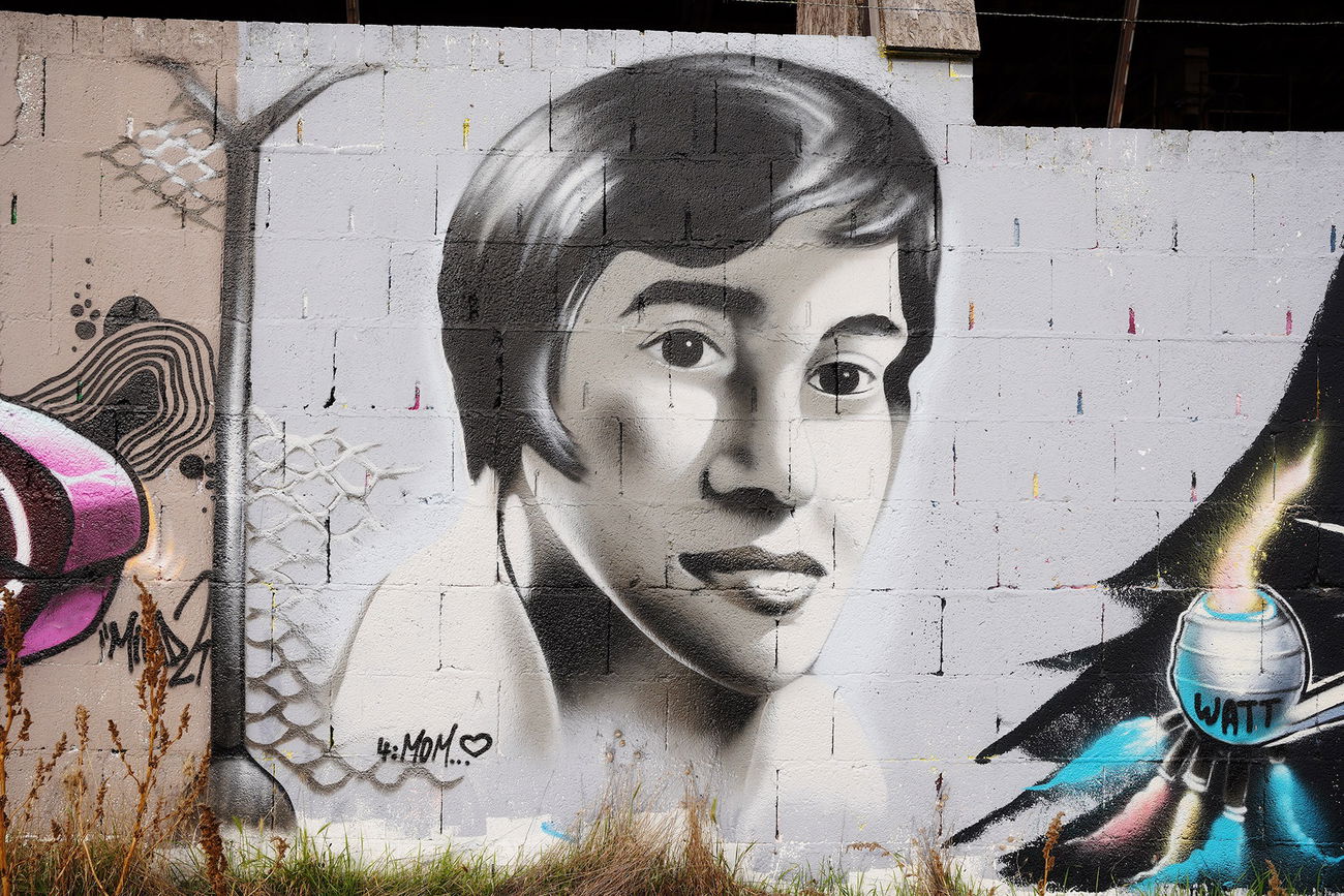 Graffiti Wall - Photo by Mind21