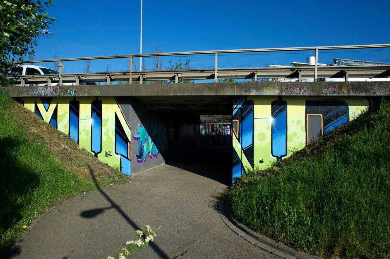 Graffiti Wall - Photo by Mindone - Mindone (2014)