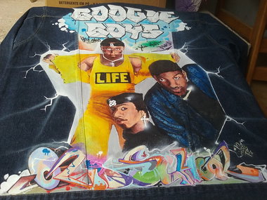 Graffiti Wall - Photo by Minu