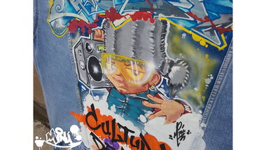 Graffiti Wall - Photo by Minu