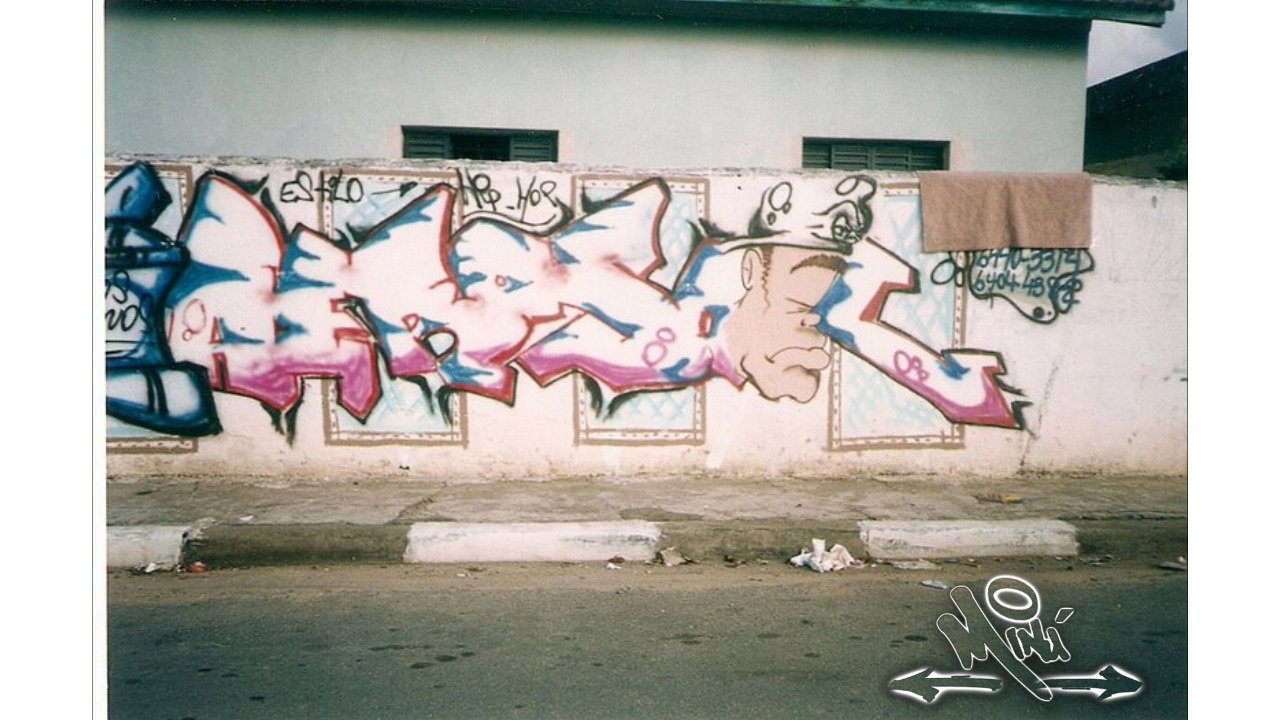 Graffiti Wall - Photo by Minu (1998)