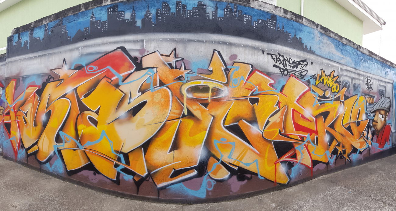 Graffiti Wall - Photo by Minu (2019)