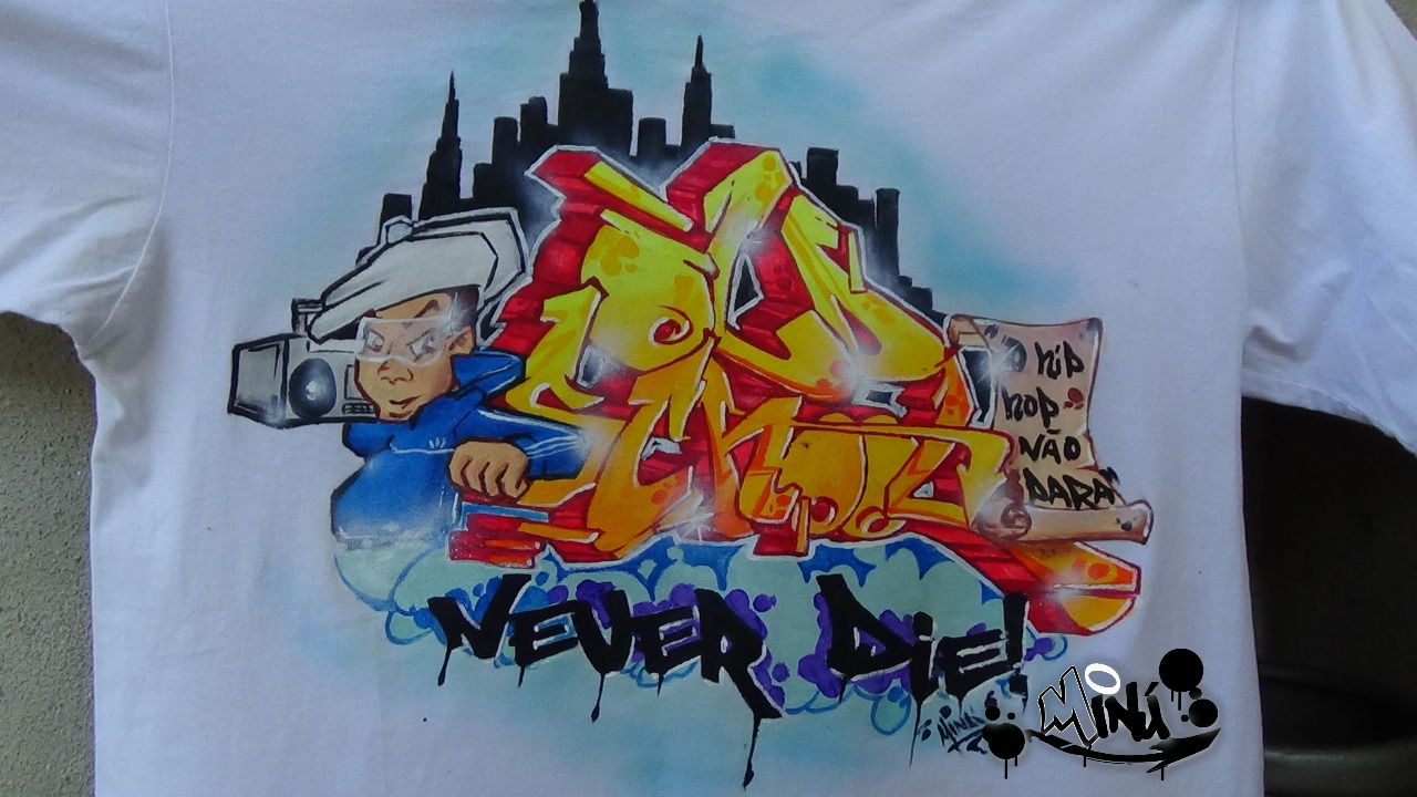 Graffiti Artwork - Photo by Minu (2015)