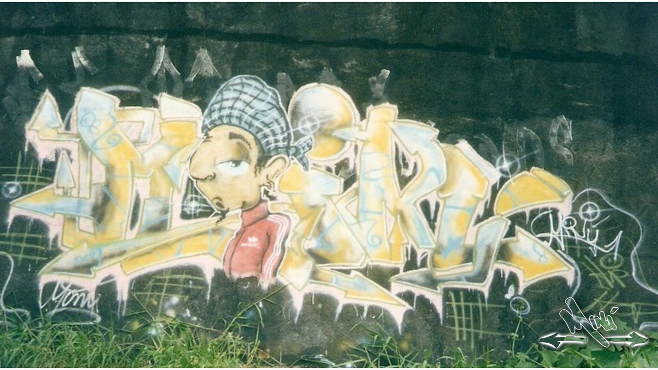 Graffiti Photo by Minu (1997)