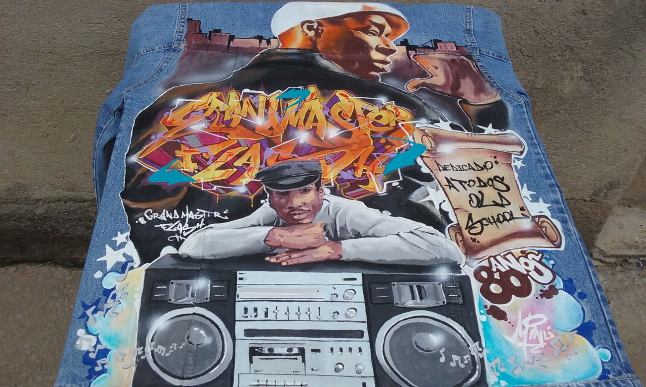 Graffiti Artwork - Photo by Minu - jaquetasgrafitadas, graffitijackets, graffitijeanjackets (2018)