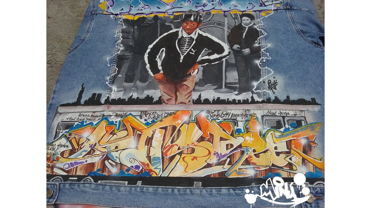 Graffiti Wall - Photo by Minu (2016)