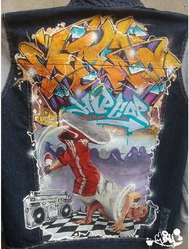 Graffiti Wall - Photo by Minu