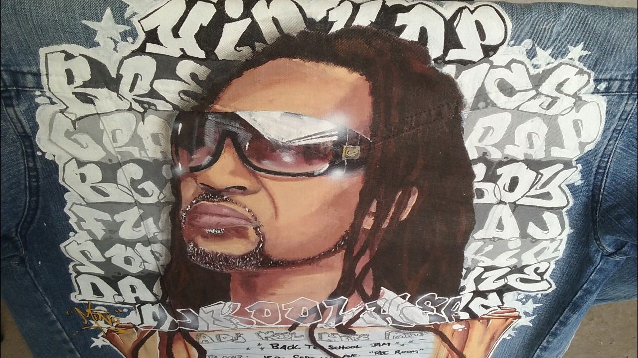 Graffiti Wall - Photo by Minu