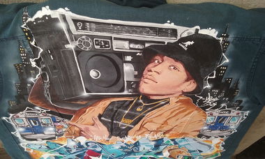 Graffiti Artwork - Photo by Minu