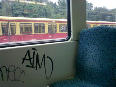 Graffiti Artwork - Photo by Mist52 (2011)