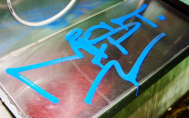 Graffiti Artwork in Serbia - Photo by Mist52 (2013)