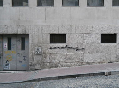 Graffiti Artwork in Serbia - Photo by Mist52 (2012)