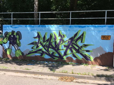 Graffiti Wall in Neuss - Photo by Mister217 - yare217, omg, semiwild (2017)