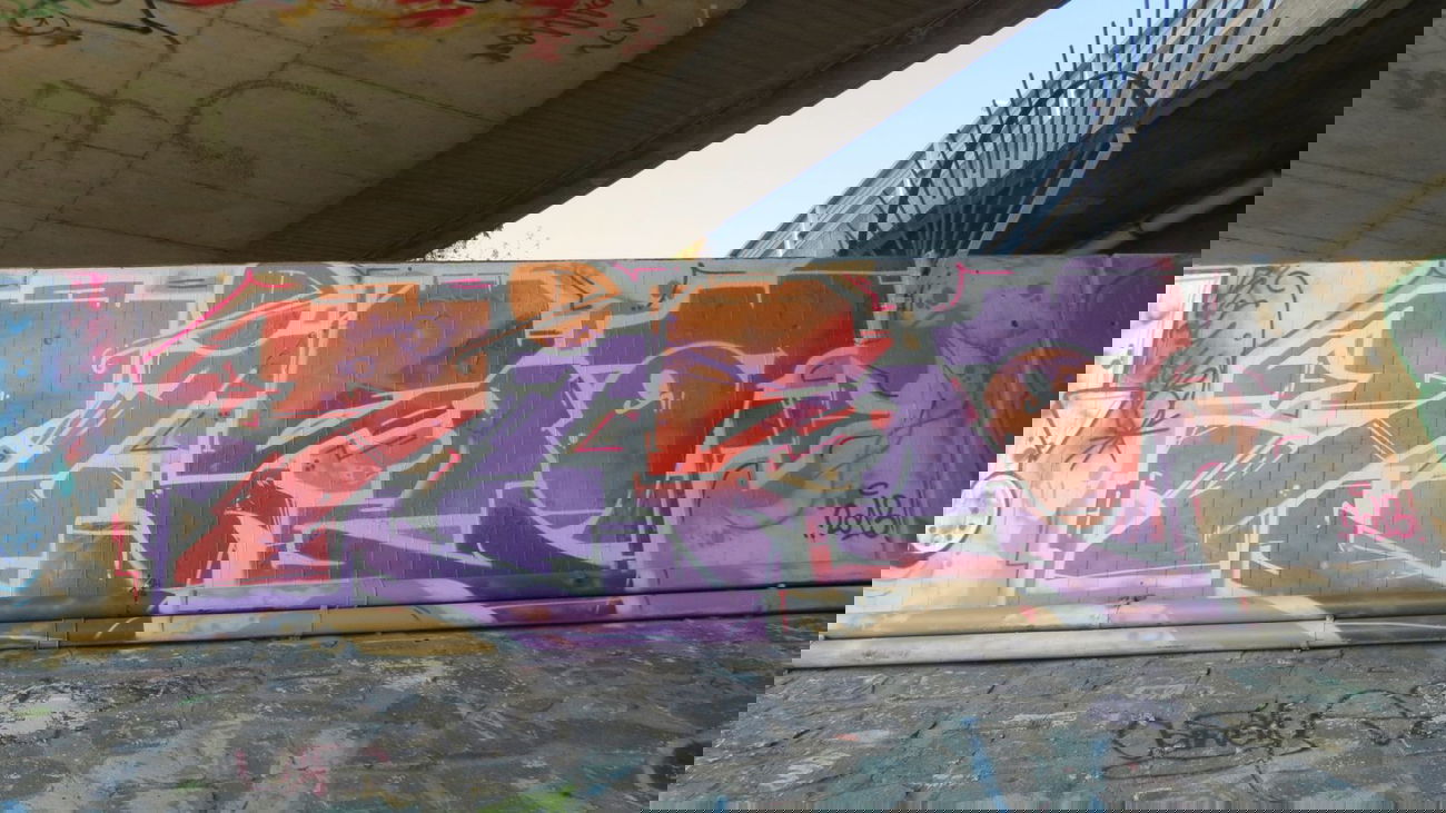 Graffiti Wall in Vienna - Photo by MisterSchnebshod - lisa, spher, levin (2013)