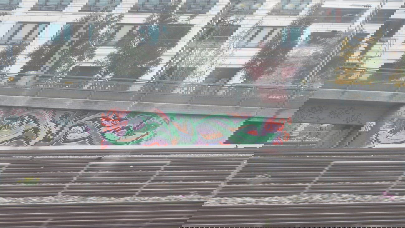 Graffiti Wall in München - Photo by MisterSchnebshod - wk, burner (2013)