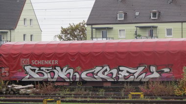 Graffiti Train in Freilassing - Photo by MisterSchnebshod - bsk, crew (2012)