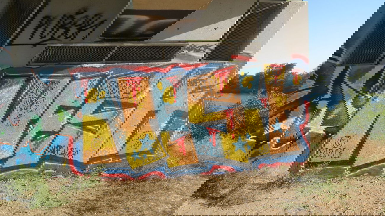 Graffiti Wall in Vienna - Photo by MisterSchnebshod - nesh, puber, levin (2013)