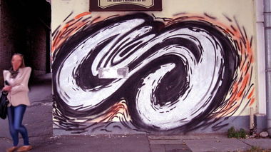 Graffiti Bombing in Kyiv - Photo by Moa