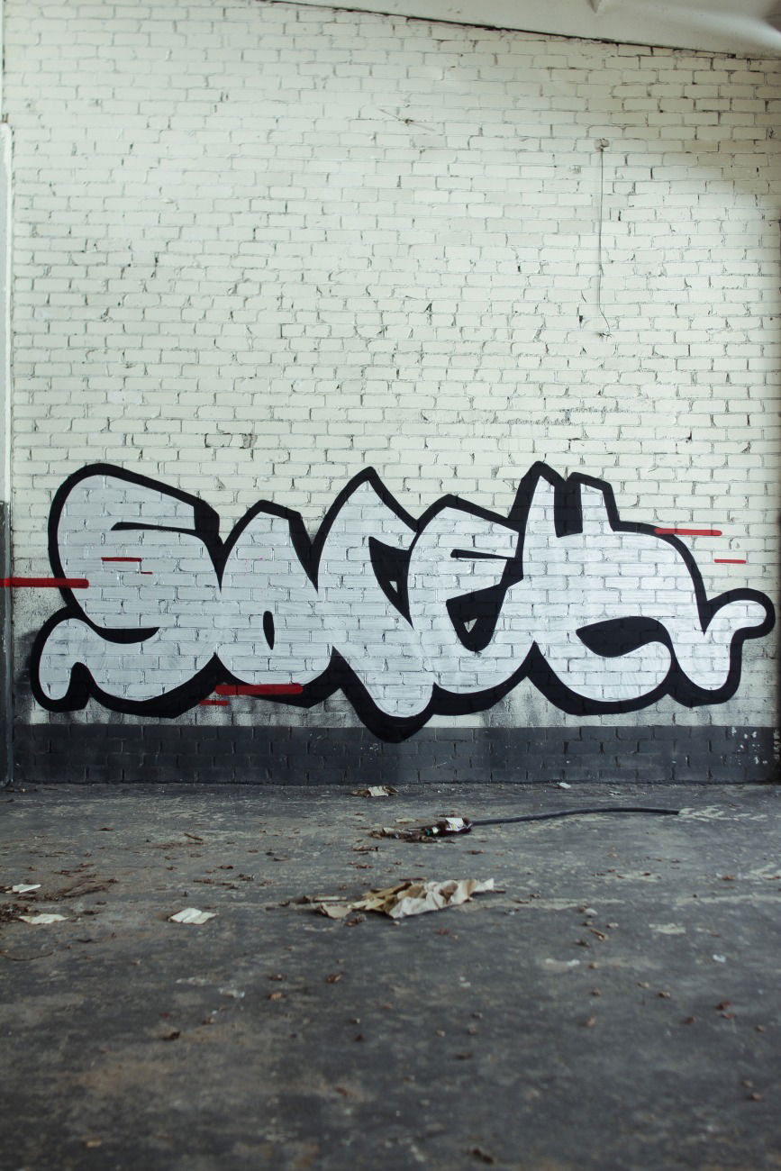 Graffiti Wall - Photo by Modvag (2016)