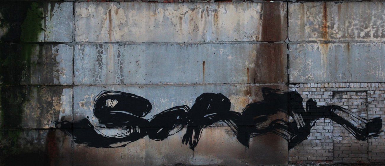 Graffiti Wall - Photo by Modvag