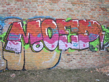 Graffiti Bombing - Photo by Moer11