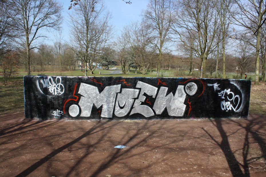 Graffiti Wall - Photo by Moew1