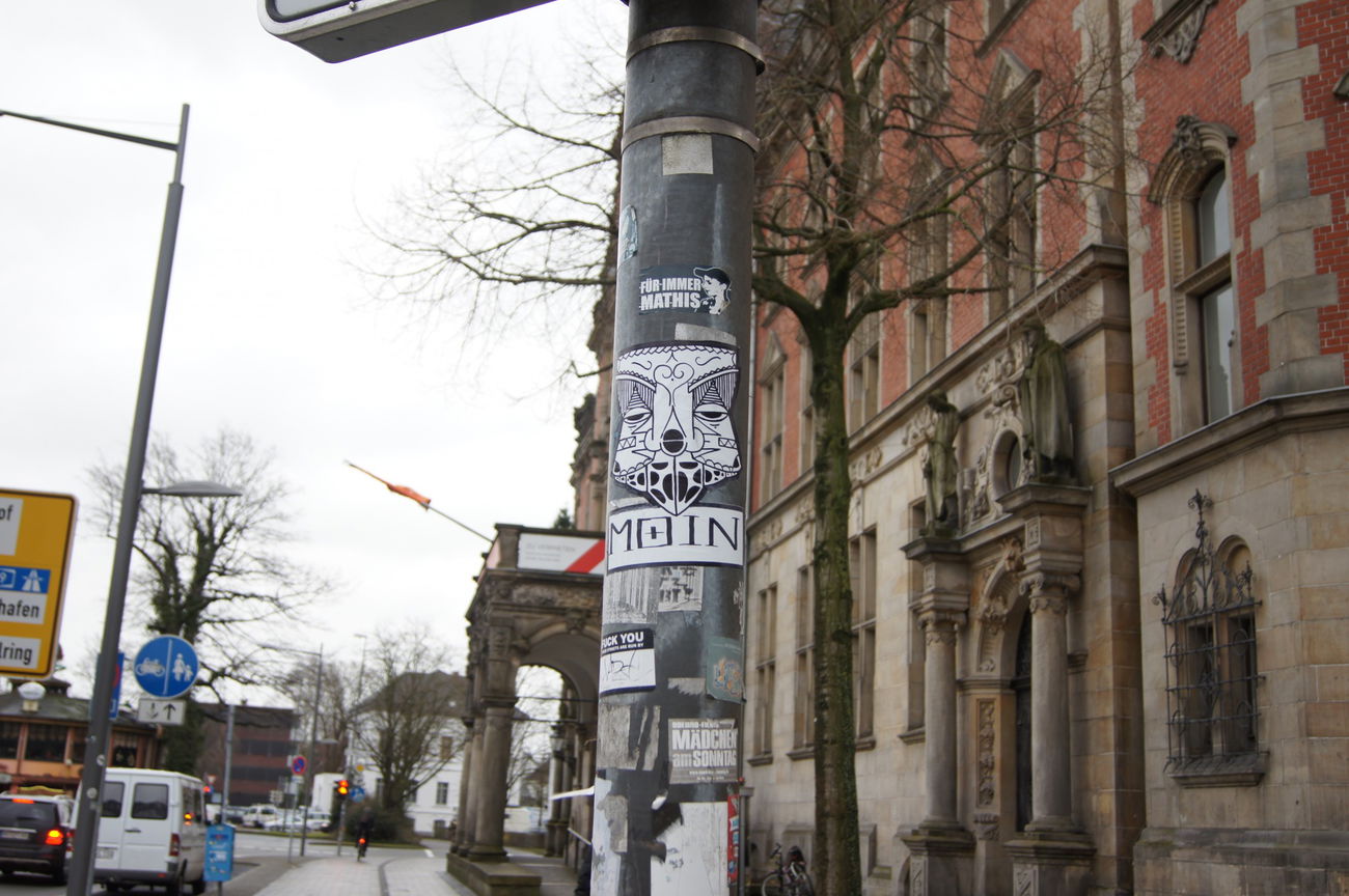 Graffiti Street Art in Oldenburg - Photo by Moinsen - moin, 261 (2016)