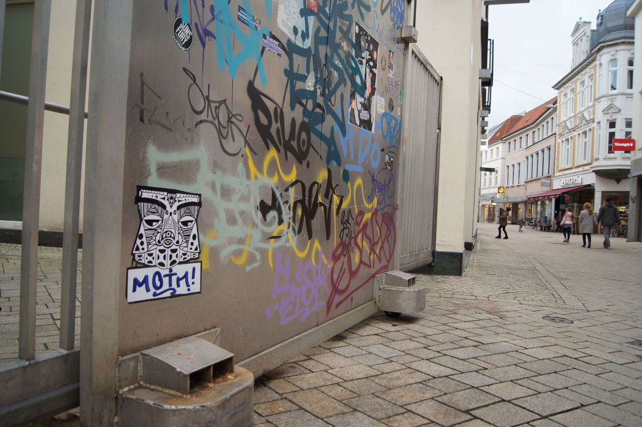 Graffiti Street Art in Oldenburg - Photo by Moinsen - moin, oldenburg, 261 (2016)