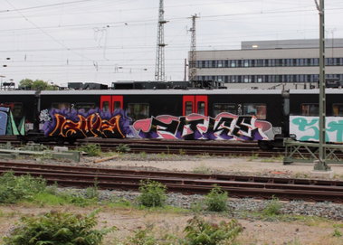 Graffiti Train in Dusseldorf - Photo by MondFiedel (2024)