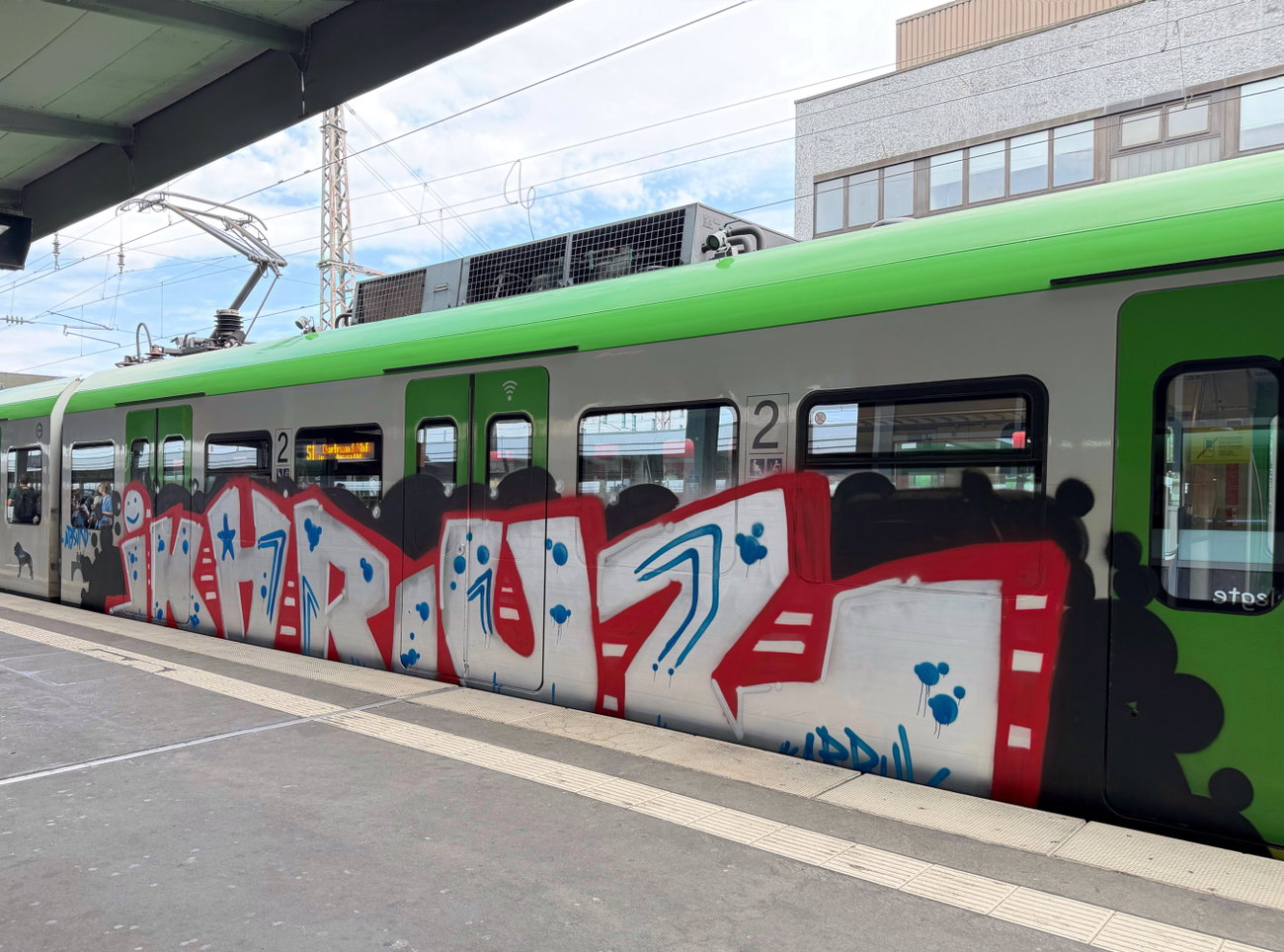 Graffiti Train in Dortmund - Photo by MondFiedel (2026)