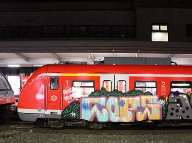 Graffiti Train in Dusseldorf - Photo by MondFiedel (2017)